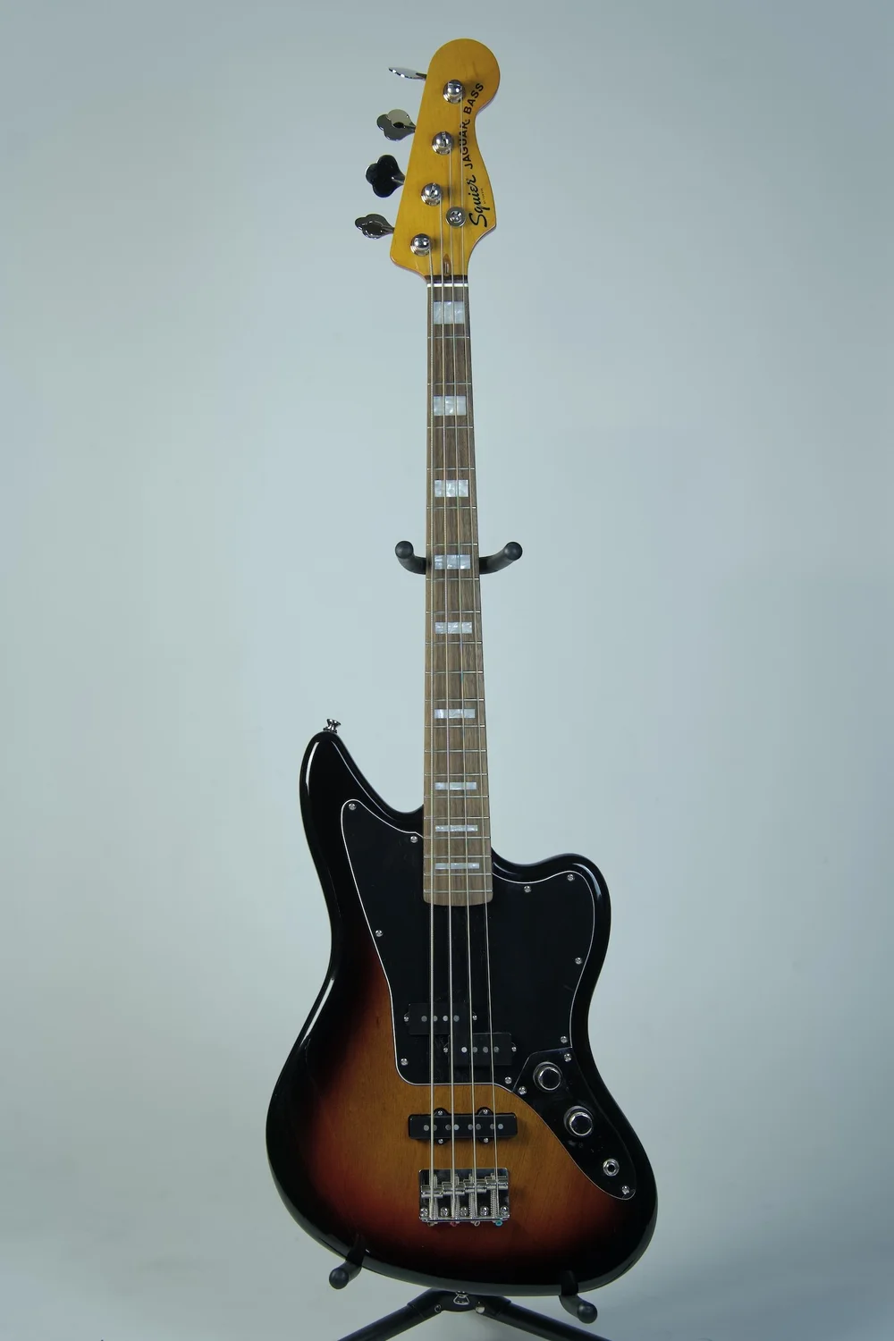 10678】 Squier by Fender jaguar サンバースト 10678】 Squier